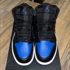 [DQ8426-042] Mens Air Jordan Retro 1 Mid 'Black Royal Blue’
